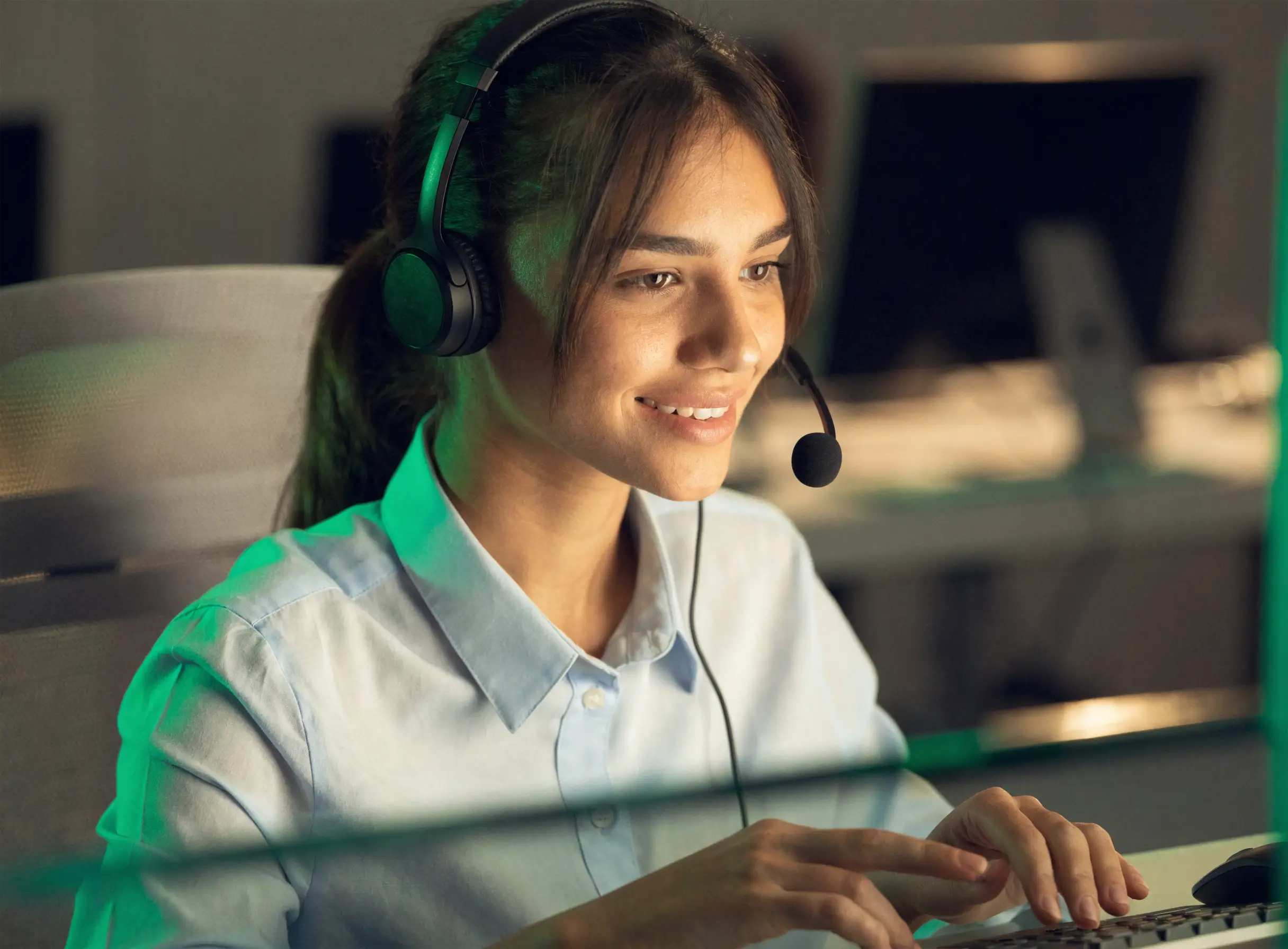 IPTV Ireland Hub customer support agent ready to help on WhatsApp